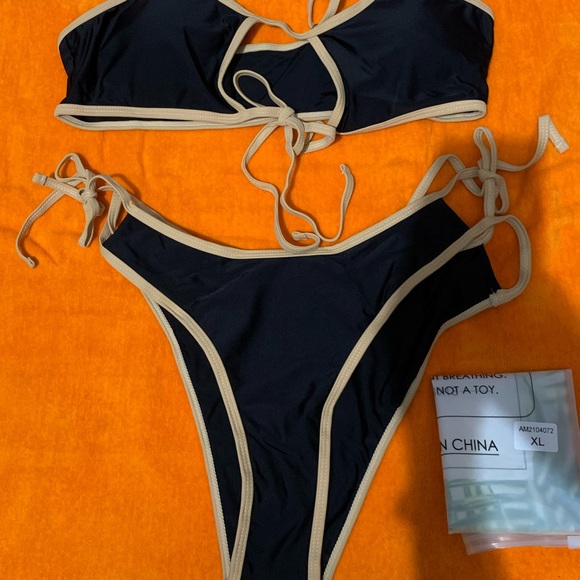 NEW woman’s bikini/bathing suit 2- piece - Picture 1 of 2